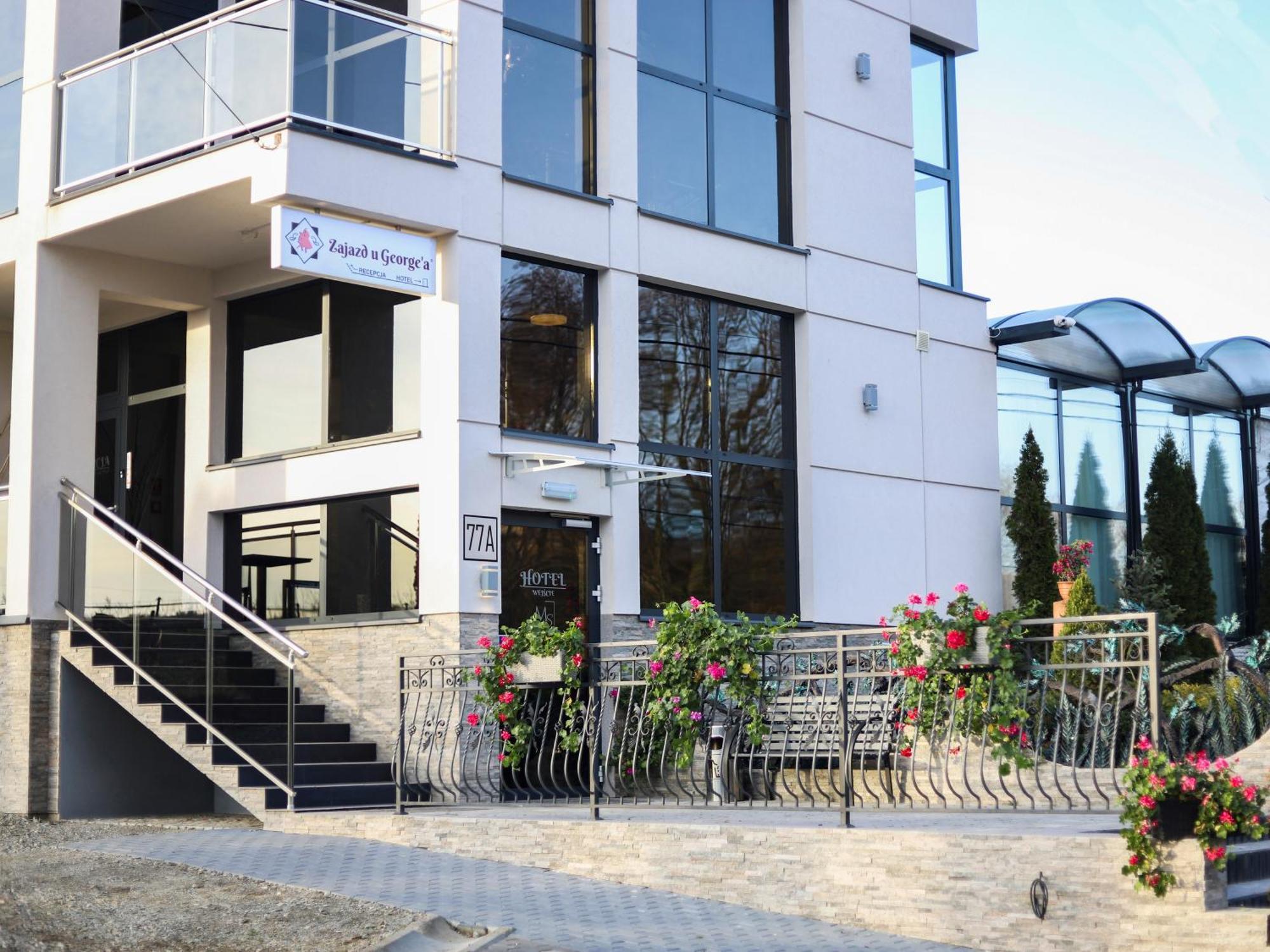 Zajazd U George'A Ziebice Exterior foto